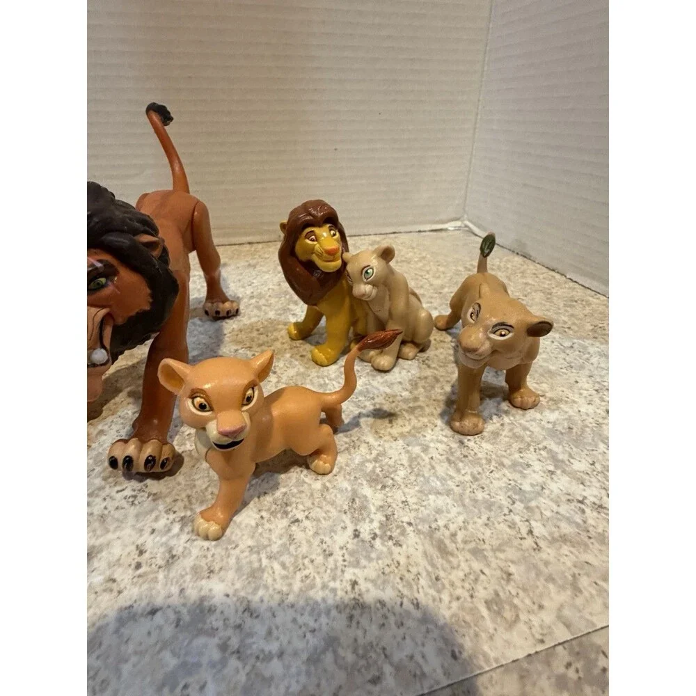 Vintage Disney Lion King Lot 10 PVC Figures Simba Scar Mufasa Nala Timon Rafiki